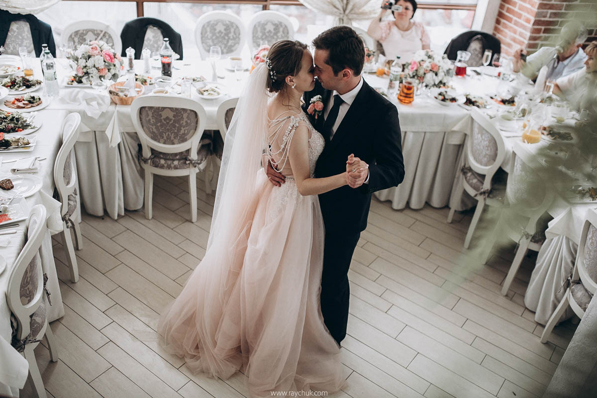 Яна&Юрій. Головна