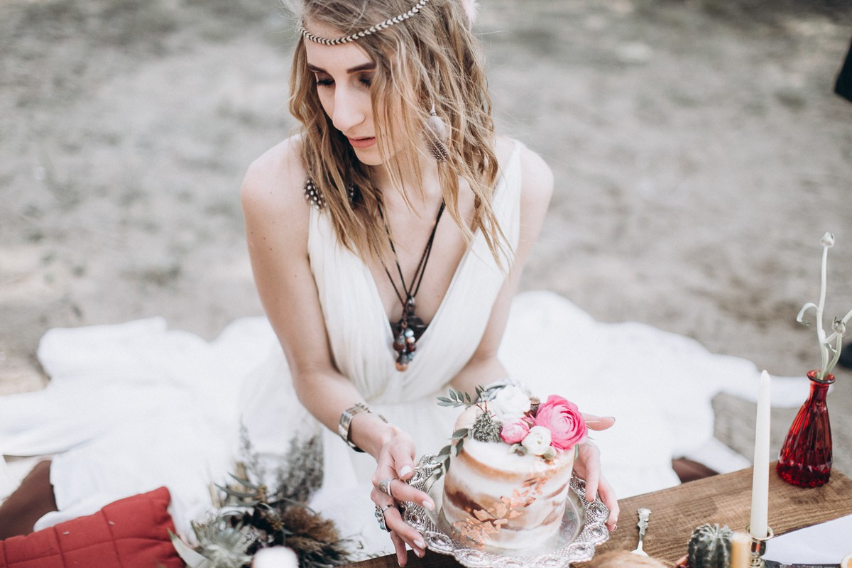 I Belong To You. Головна