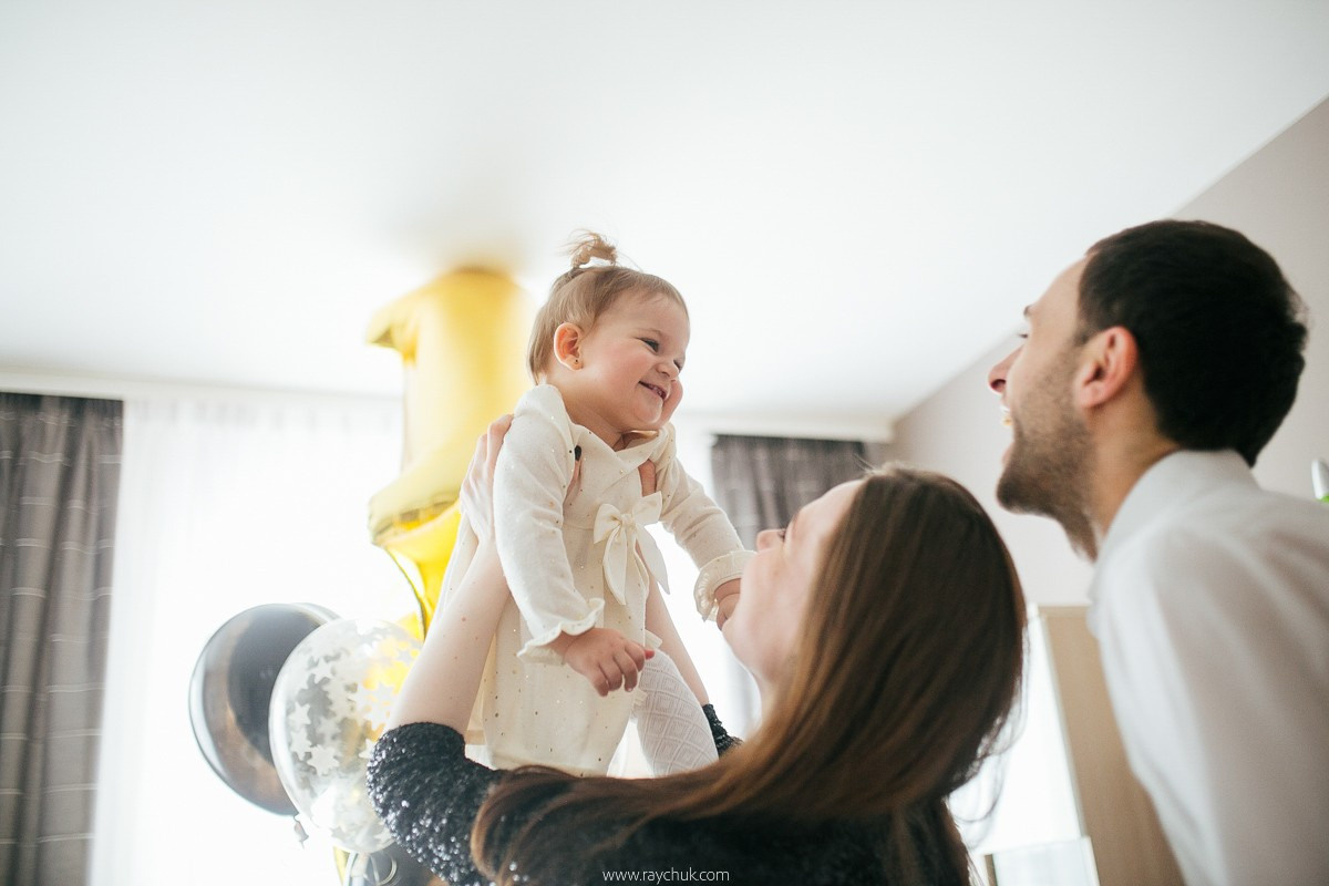 Нappy Birthday, Emma!. Головна