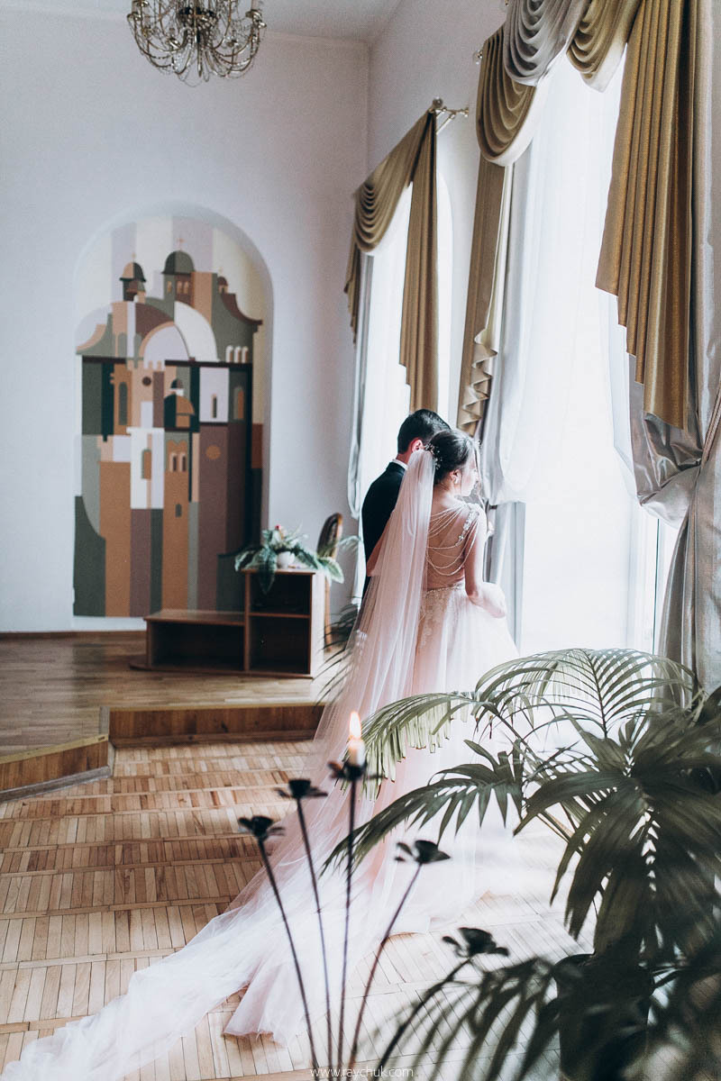 Яна&Юрій. Головна