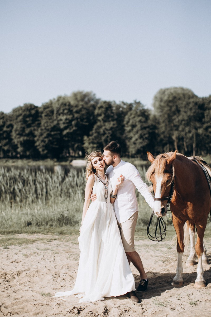 I Belong To You. Головна