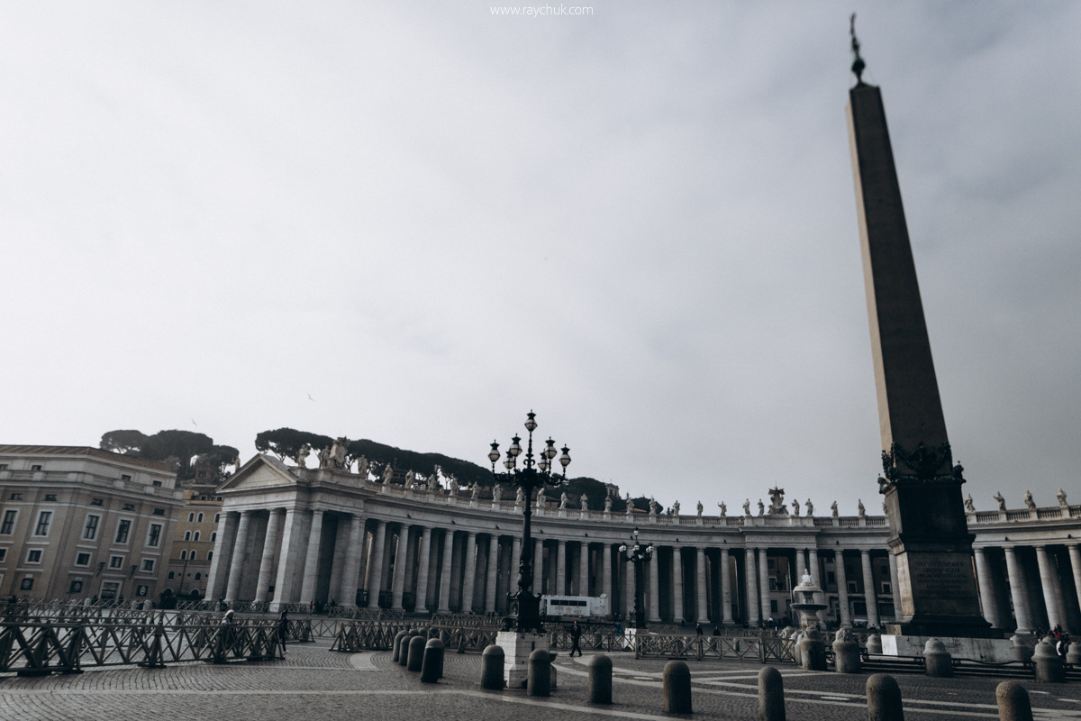 Vatican. Головна