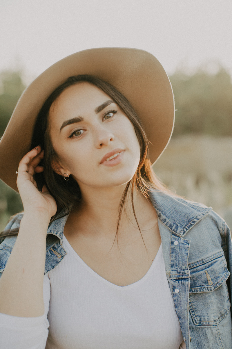 Яна і Ілля. Головна