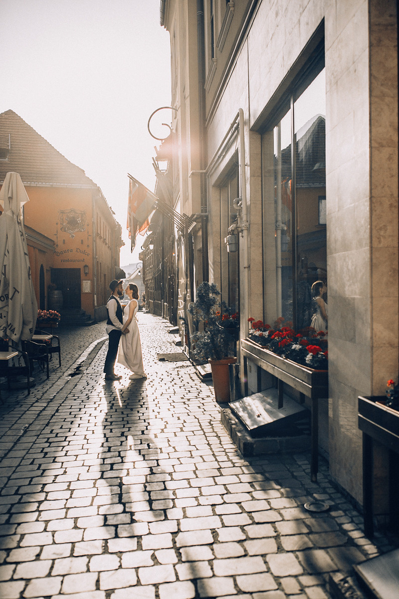 Fragile. Головна