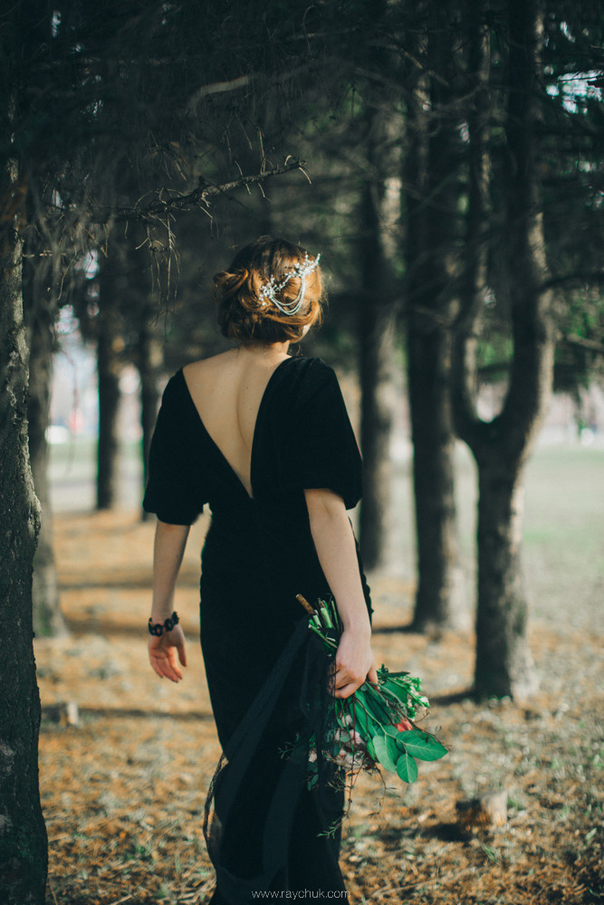 Dark elegance.Portrait. Головна