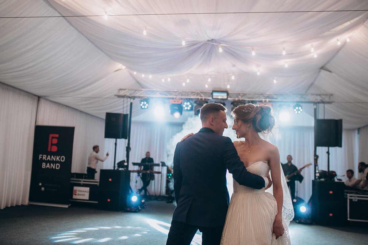 Володимир&Оксана. Головна