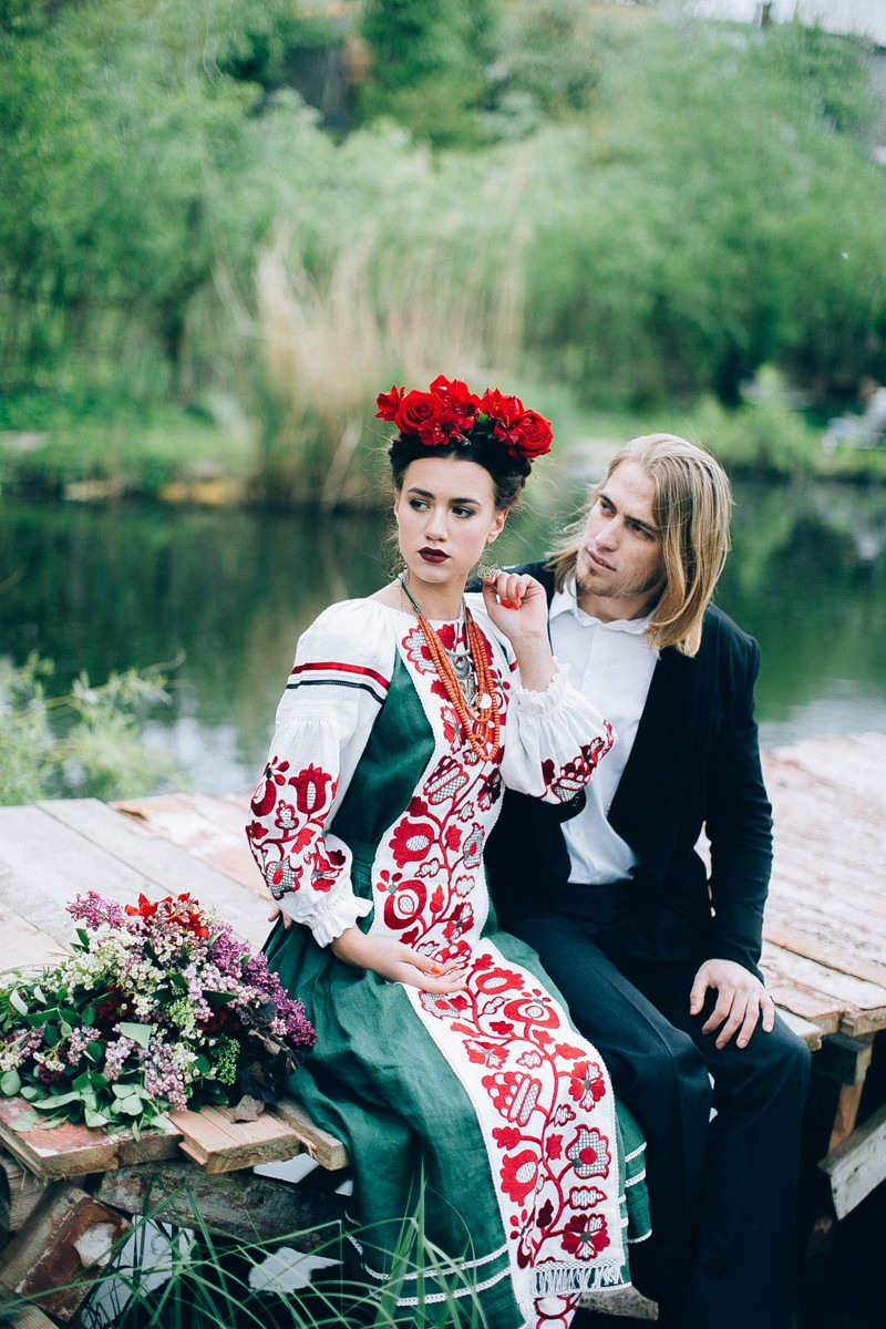 Frida. Головна