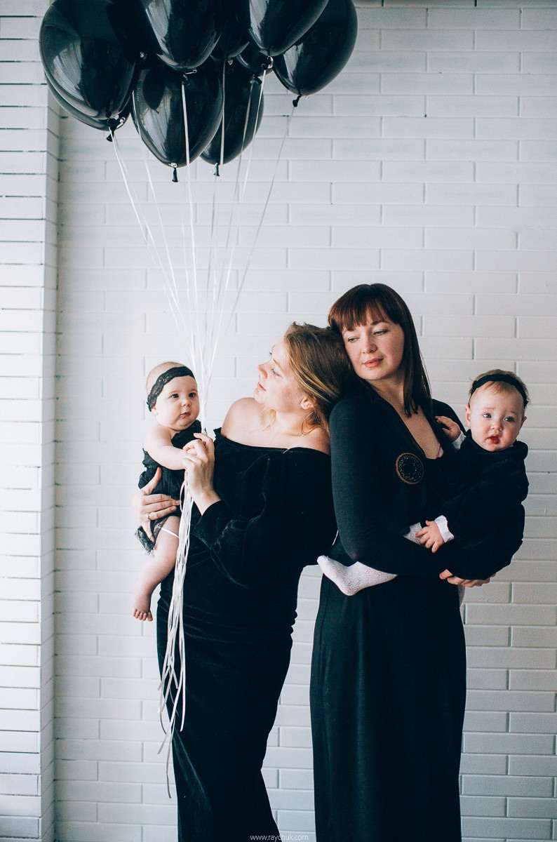 Black dress. Family. Головна