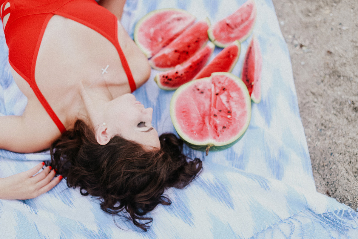 Looking For The Summer. Головна