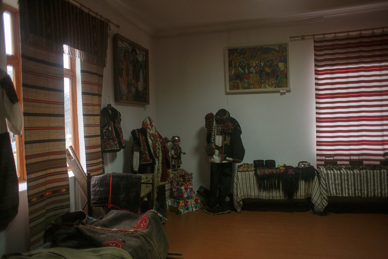 Ukraine. Precarpathian. Головна