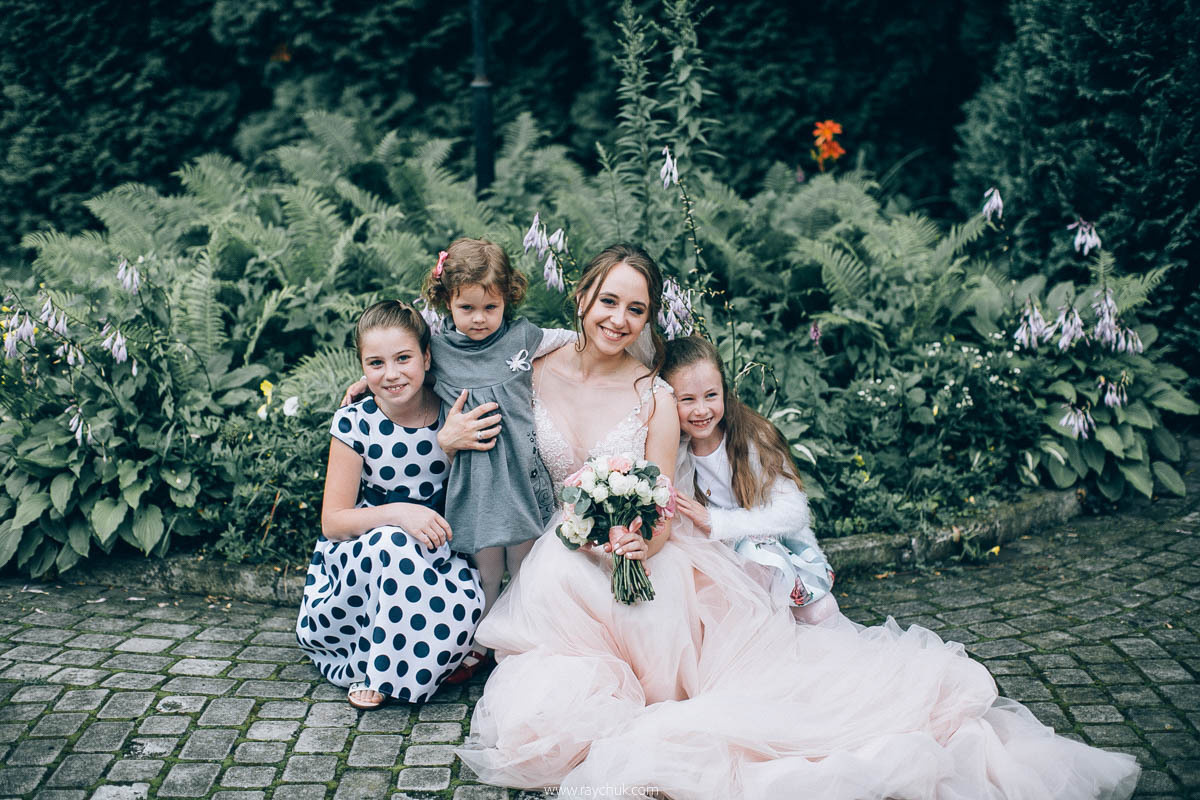 Яна&Юрій. Головна