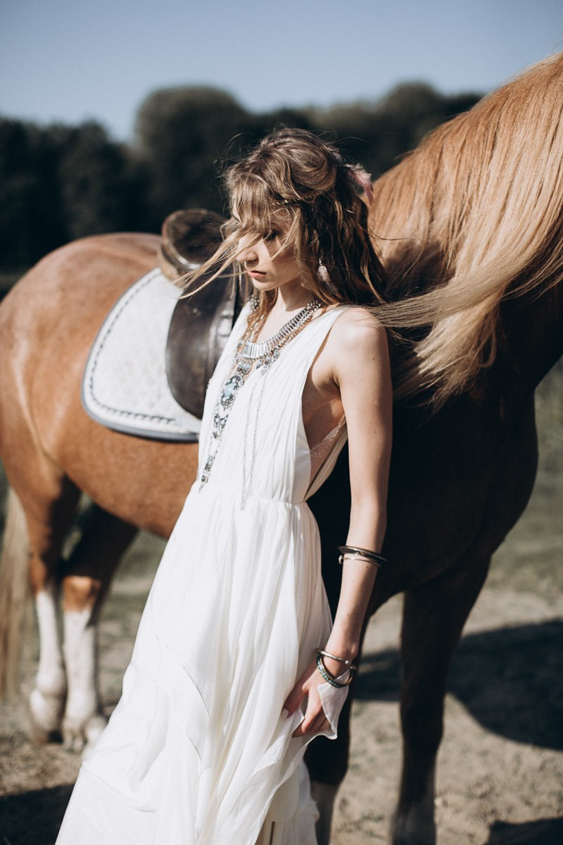 I Belong To You. Головна