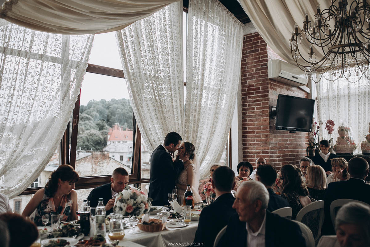 Яна&Юрій. Головна