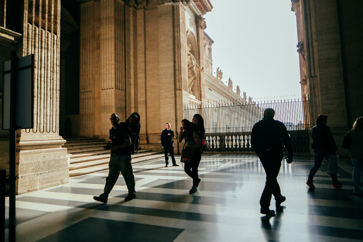 Vatican. Головна