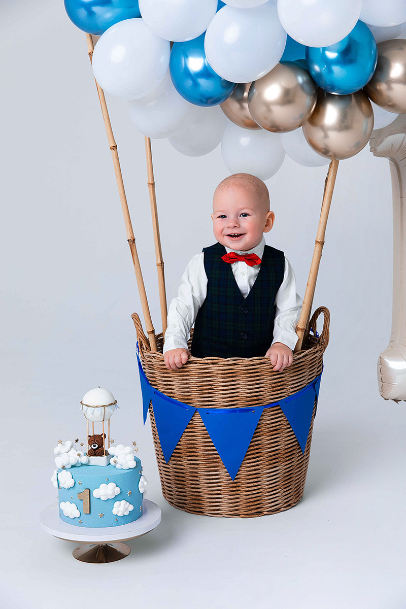 Годик Артемию