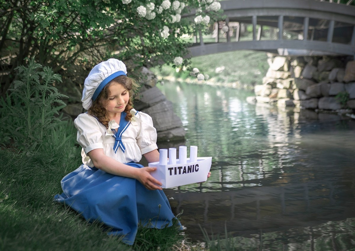 Costume Design. Photographer in Sweden