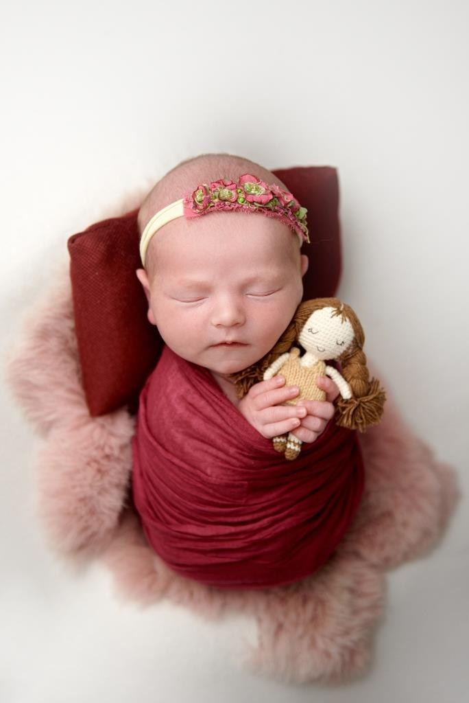 Обмотки. Фотограф новонароджених діток та їх сімей в Тернополі