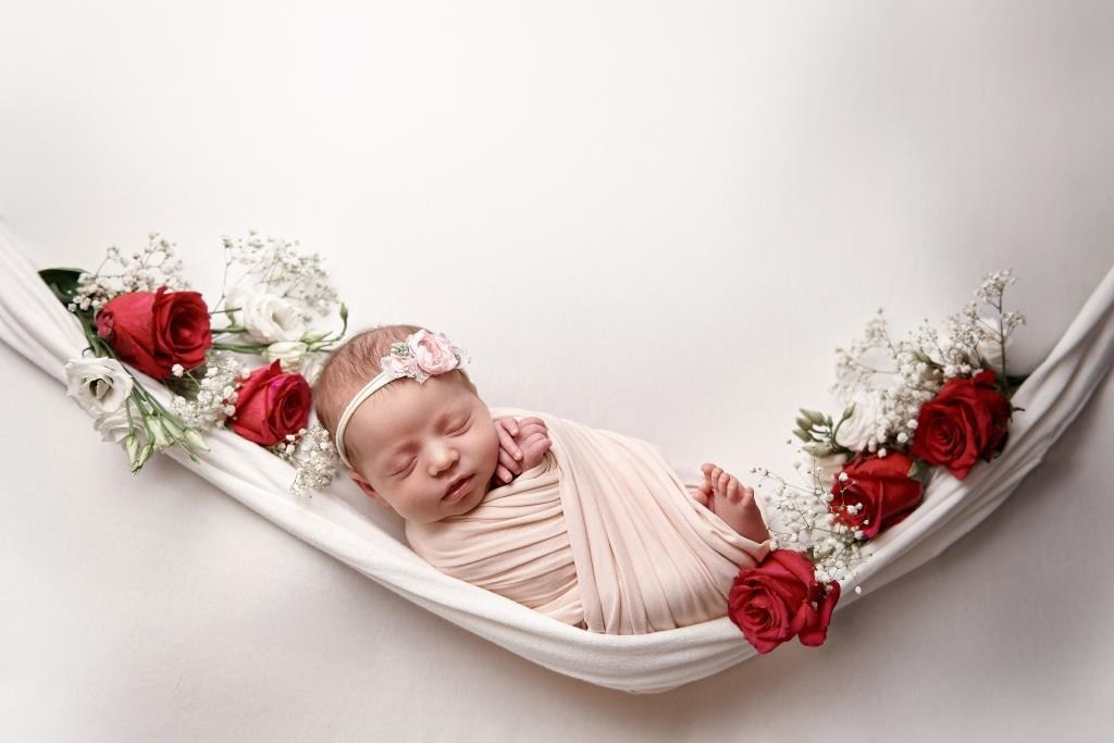 Квіти. Фотограф новонароджених діток та їх сімей в Тернополі