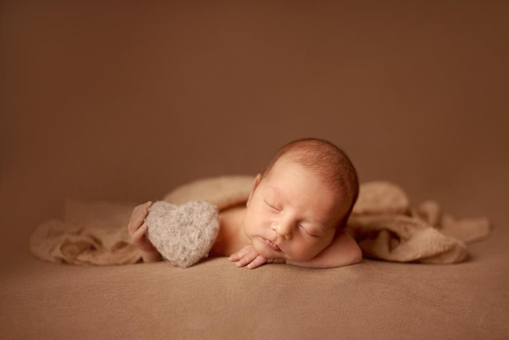 Хлопці. Фотограф новонароджених діток та їх сімей в Тернополі