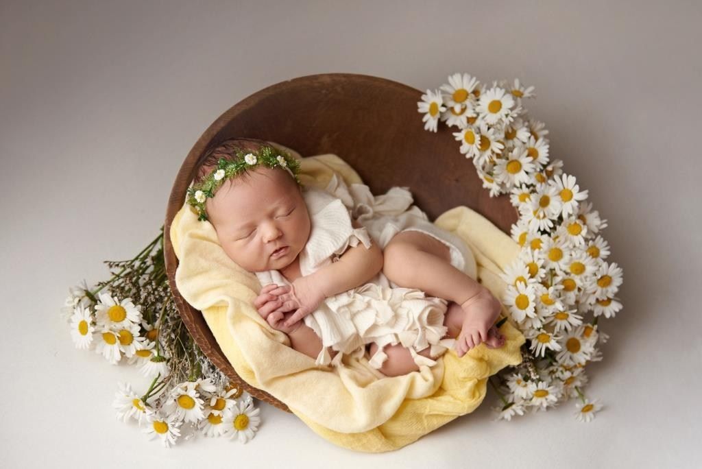 Квіти. Фотограф новонароджених діток та їх сімей в Тернополі