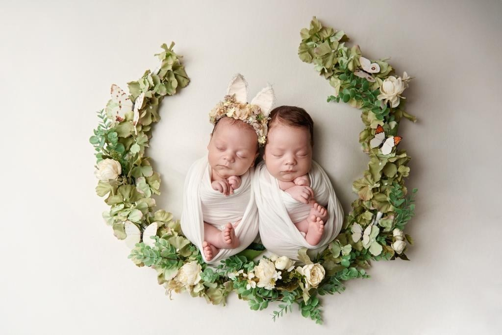 Гамак. Фотограф новонароджених діток та їх сімей в Тернополі