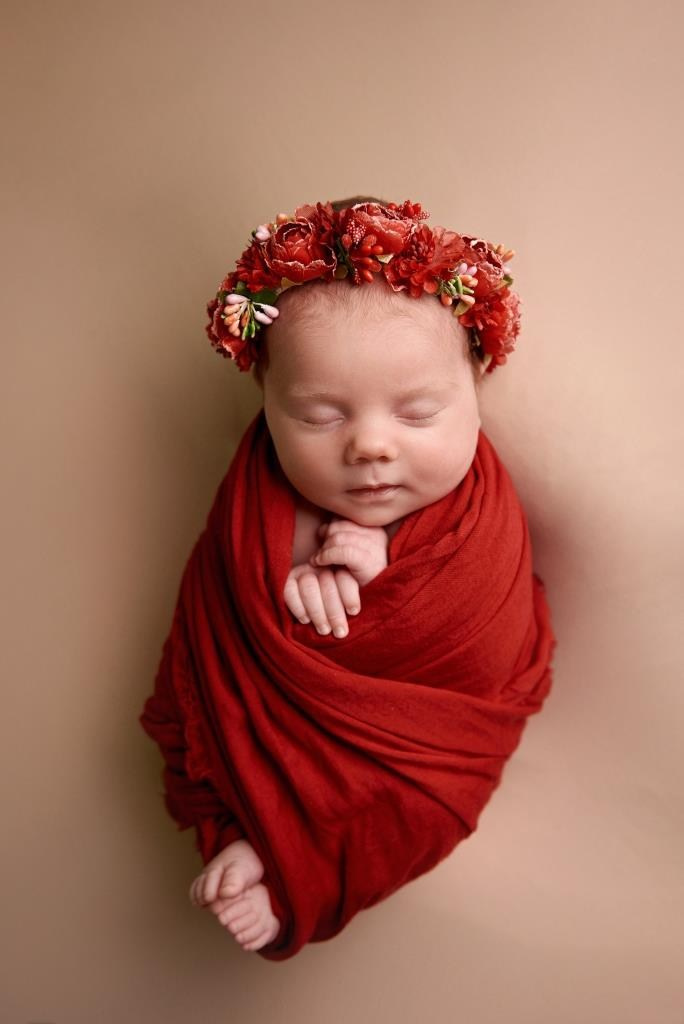 Обмотки. Фотограф новонароджених діток та їх сімей в Тернополі