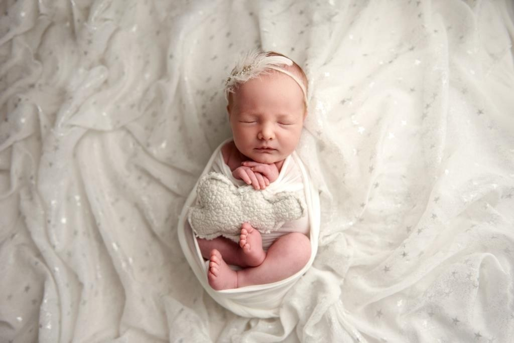 Обмотки. Фотограф новонароджених діток та їх сімей в Тернополі