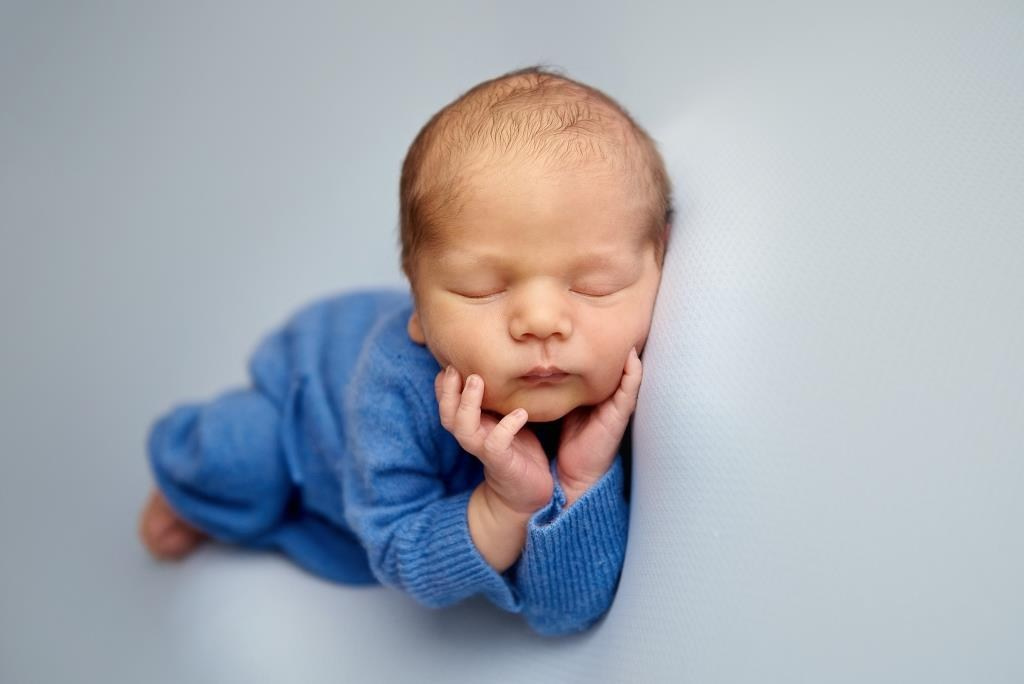 Хлопці. Фотограф новонароджених діток та їх сімей в Тернополі