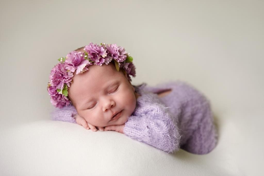 Дівчата. Фотограф новонароджених діток та їх сімей в Тернополі