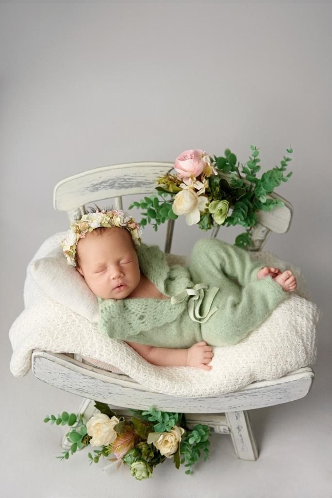 Ліжечка. Фотограф новонароджених діток та їх сімей в Тернополі