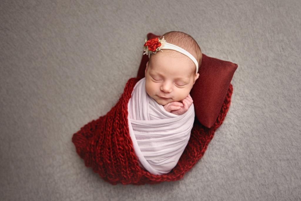Обмотки. Фотограф новонароджених діток та їх сімей в Тернополі