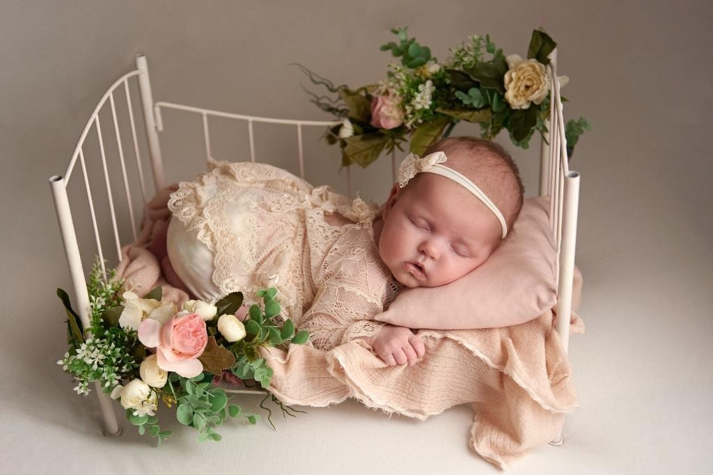 Квіти. Фотограф новонароджених діток та їх сімей в Тернополі