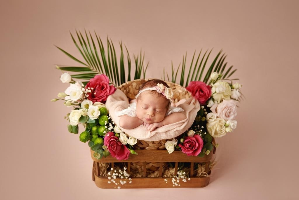 Бадейка. Фотограф новонароджених діток та їх сімей в Тернополі