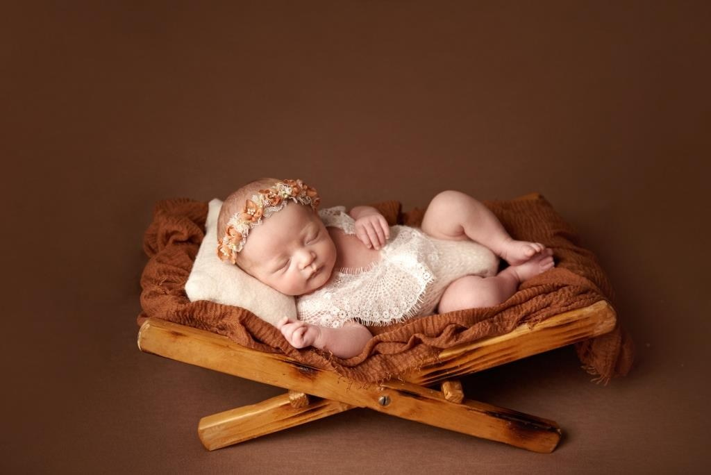 Ліжко гамак. Фотограф новонароджених діток та їх сімей в Тернополі