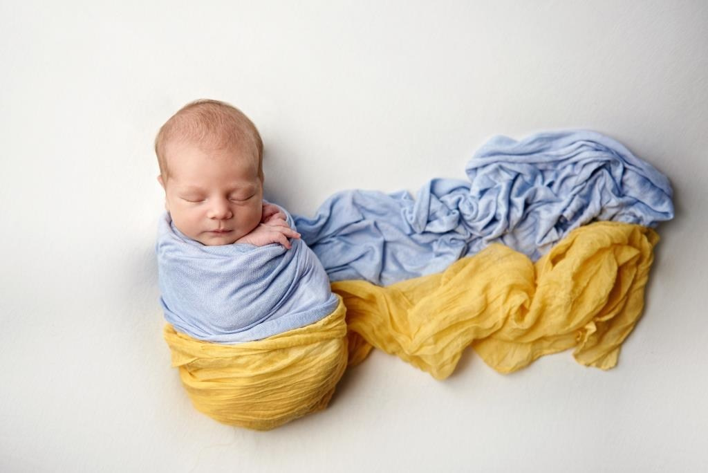 Обмотки. Фотограф новонароджених діток та їх сімей в Тернополі