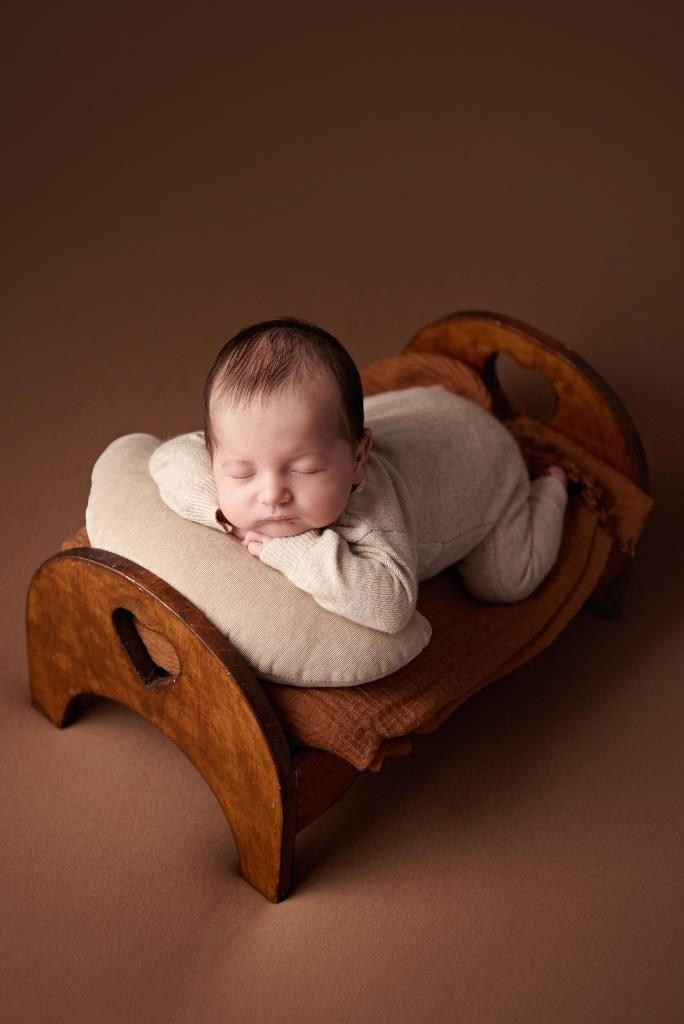 Ліжечка. Фотограф новонароджених діток та їх сімей в Тернополі
