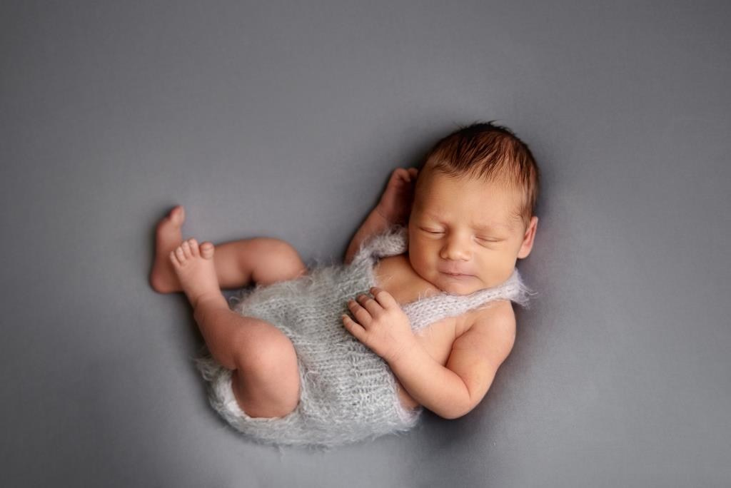 Хлопці. Фотограф новонароджених діток та їх сімей в Тернополі