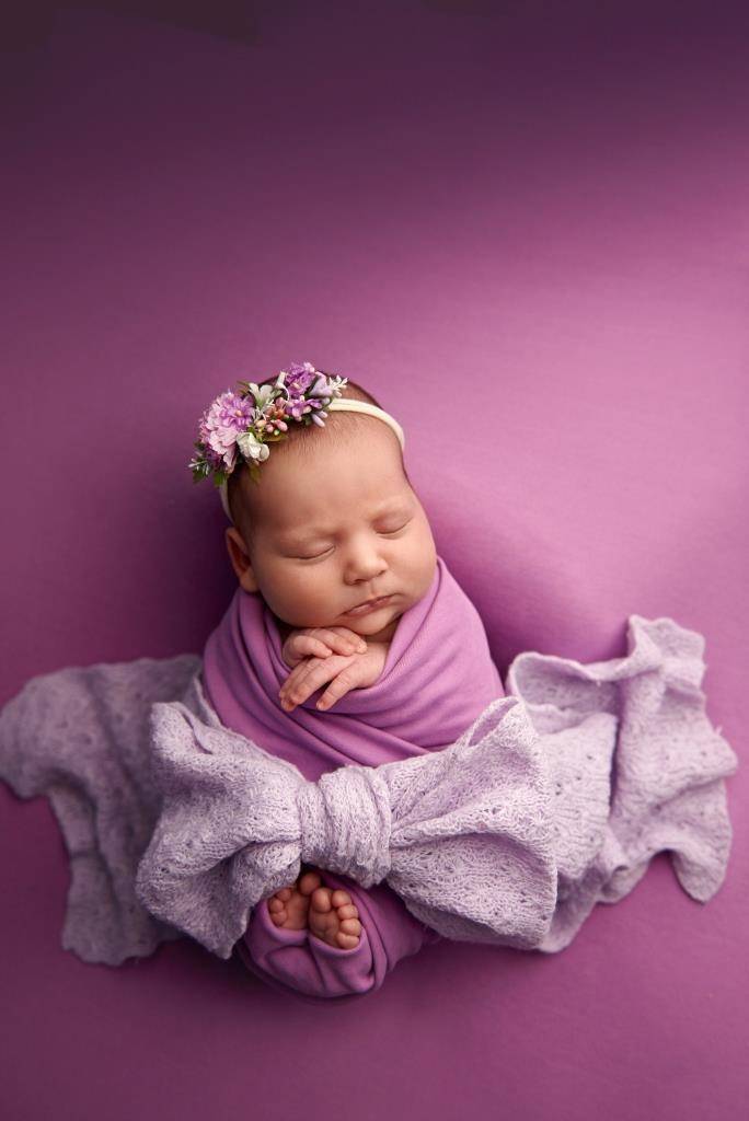 Обмотки. Фотограф новонароджених діток та їх сімей в Тернополі