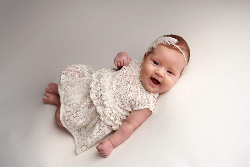 Дівчата. Фотограф новонароджених діток та їх сімей в Тернополі