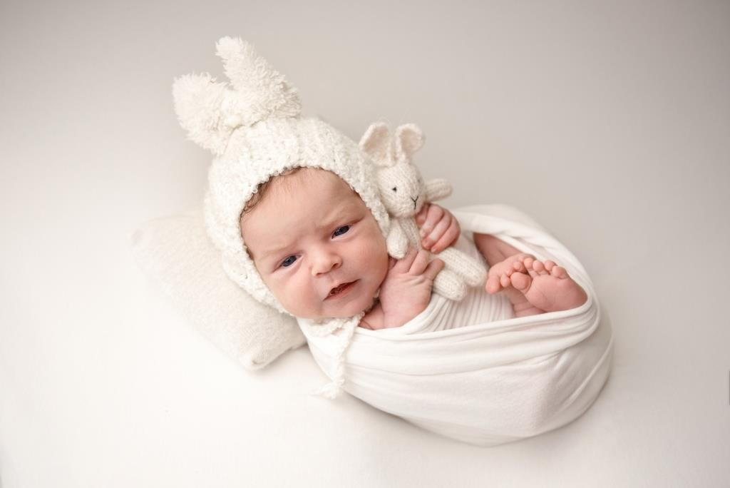 Обмотки. Фотограф новонароджених діток та їх сімей в Тернополі