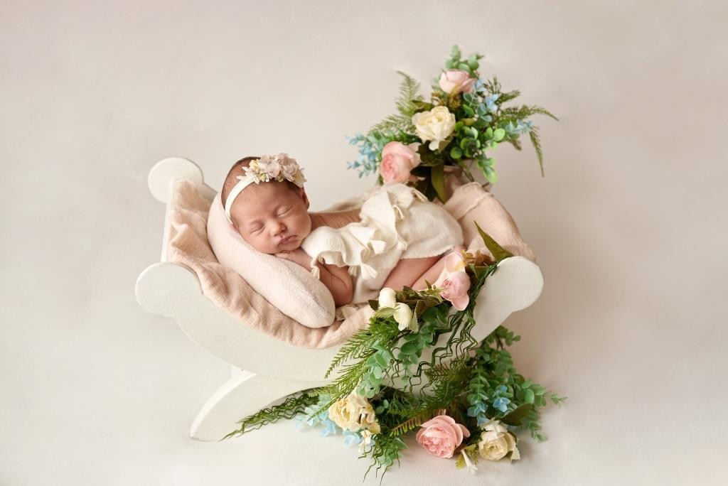 Ліжечка. Фотограф новонароджених діток та їх сімей в Тернополі