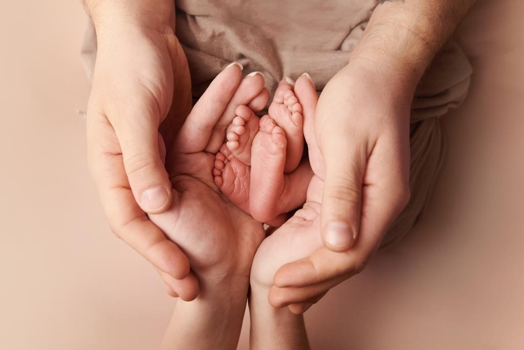 Двійнята. Фотограф новонароджених діток та їх сімей в Тернополі