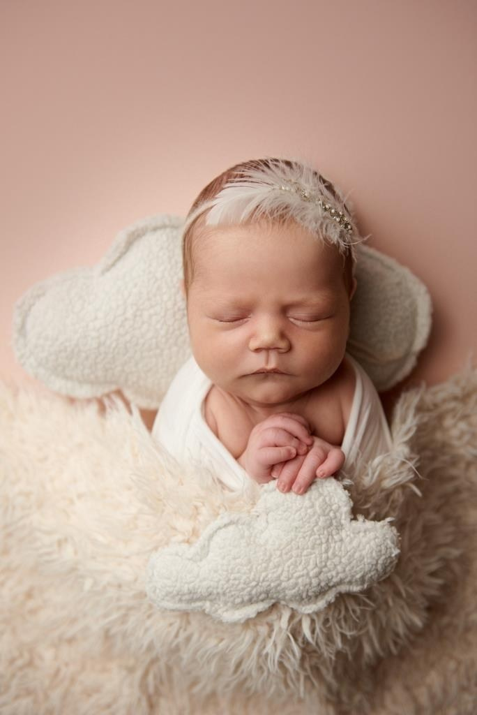 Обмотки. Фотограф новонароджених діток та їх сімей в Тернополі