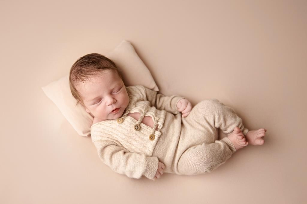Хлопці. Фотограф новонароджених діток та їх сімей в Тернополі