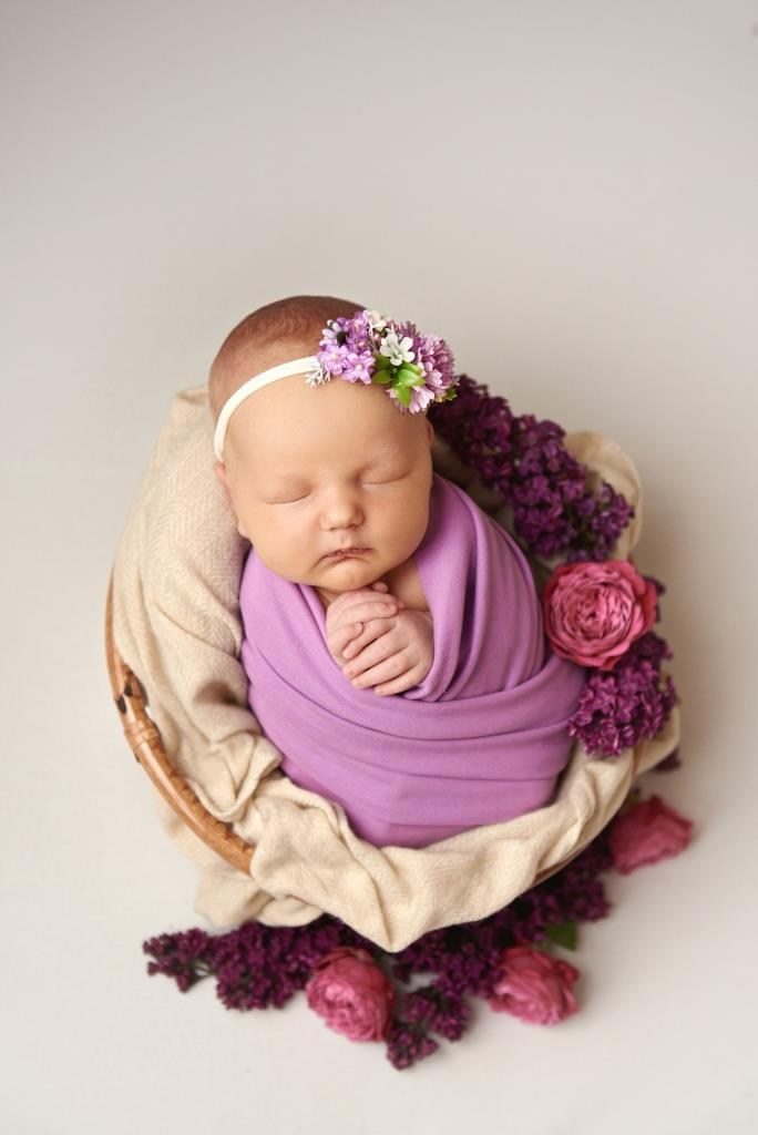 Корзини. Фотограф новонароджених діток та їх сімей в Тернополі
