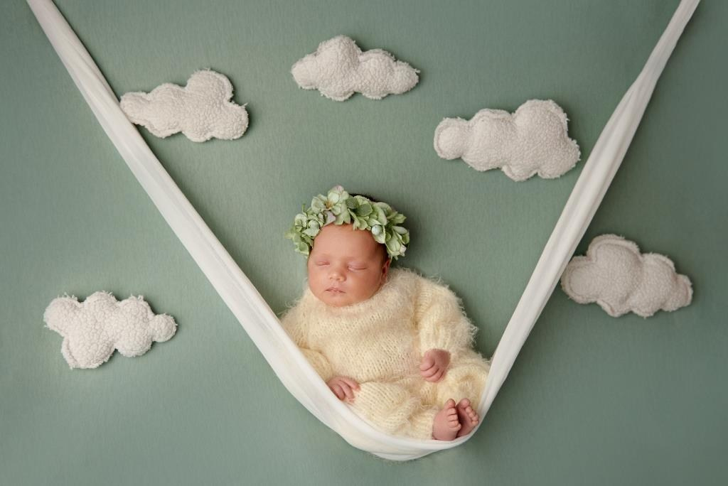 Гамак. Фотограф новонароджених діток та їх сімей в Тернополі
