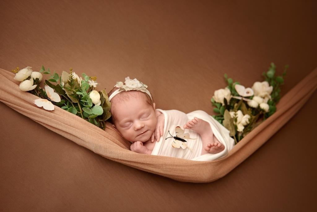 Квіти. Фотограф новонароджених діток та їх сімей в Тернополі