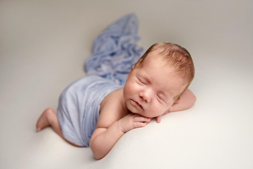 Хлопці. Фотограф новонароджених діток та їх сімей в Тернополі