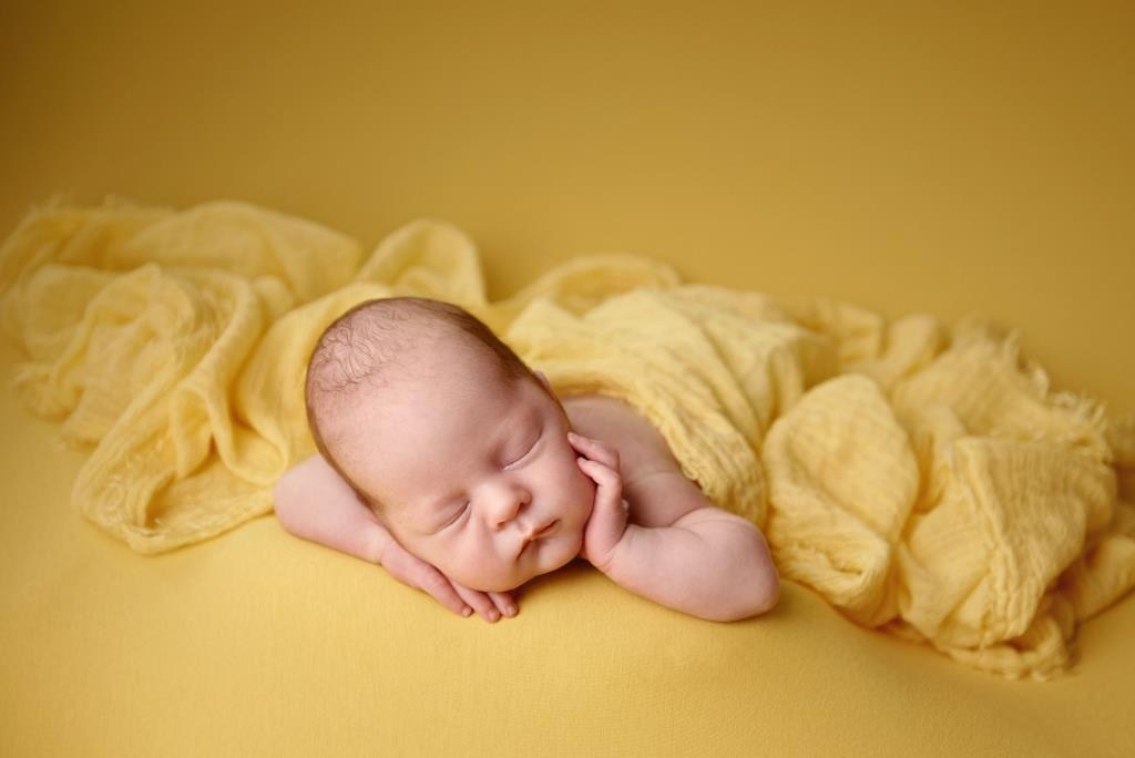 Хлопці. Фотограф новонароджених діток та їх сімей в Тернополі