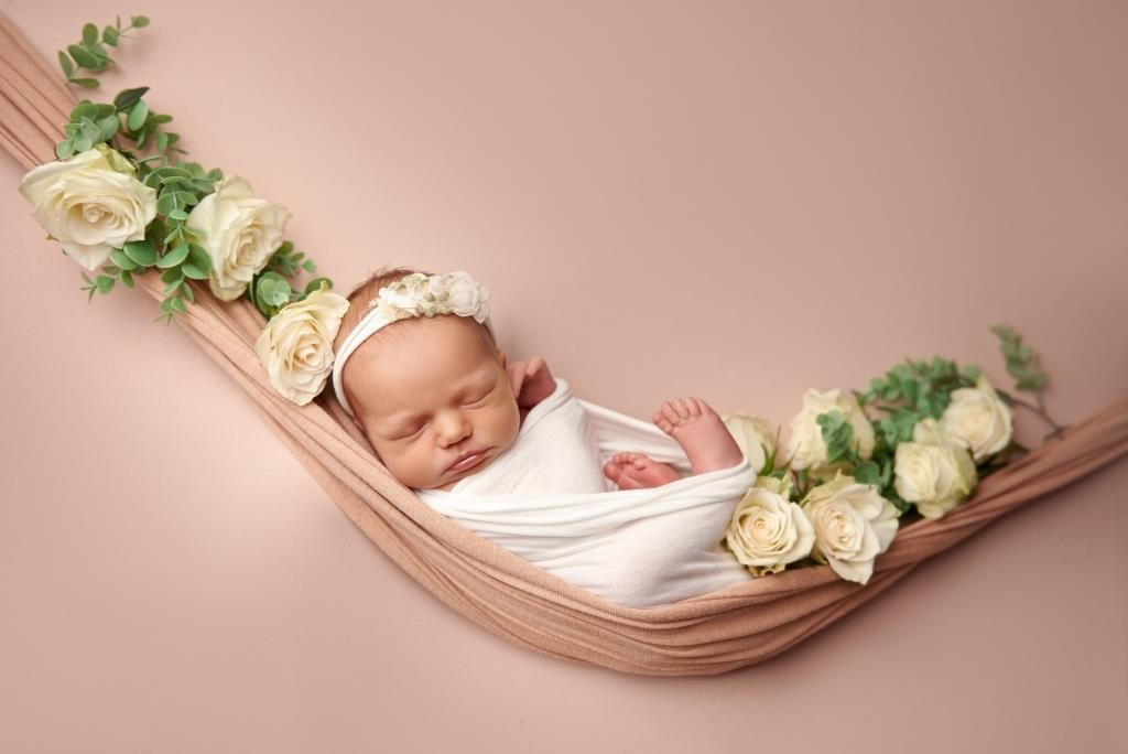 Квіти. Фотограф новонароджених діток та їх сімей в Тернополі